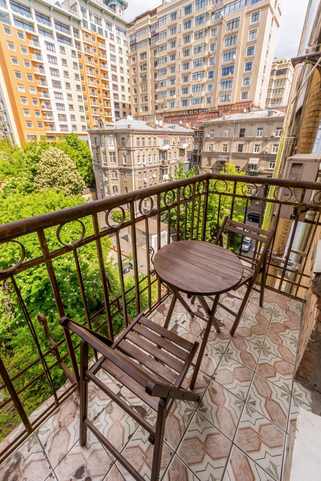 Central Dayflat Apartments Киев Экстерьер фото