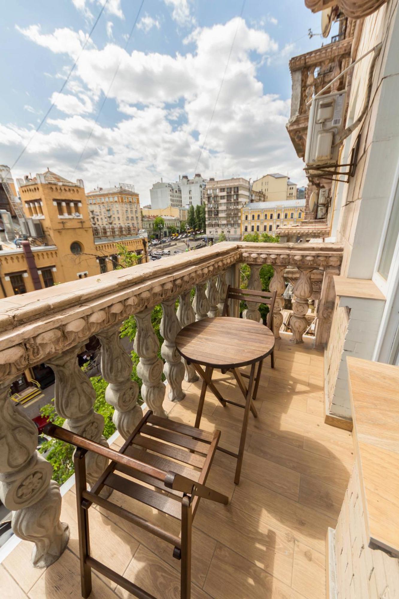 Central Dayflat Apartments Киев Экстерьер фото