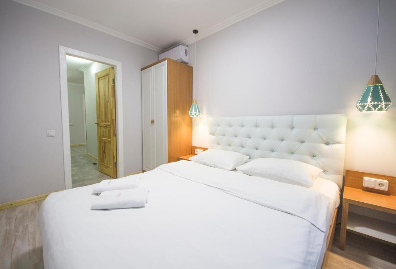 Central Dayflat Apartments Киев Экстерьер фото