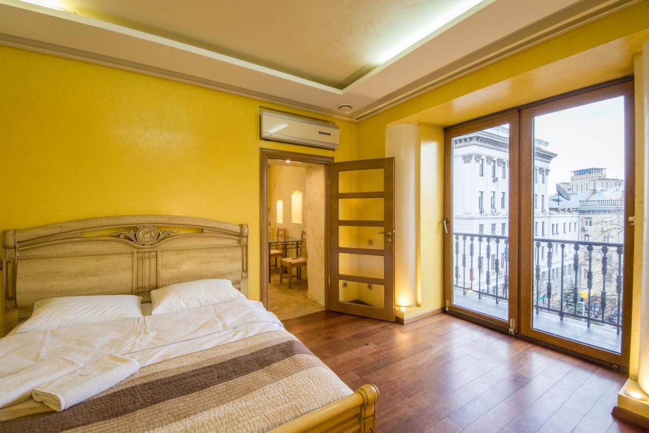 Central Dayflat Apartments Киев Экстерьер фото